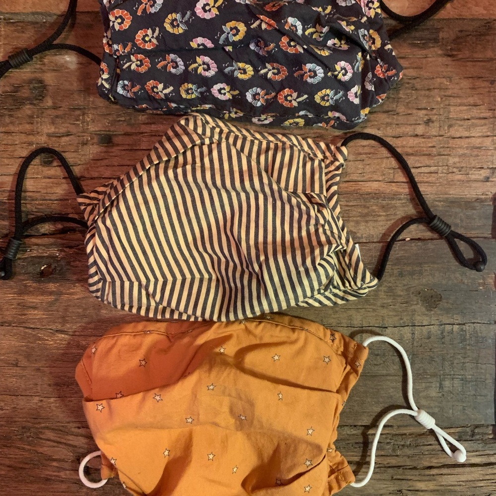 Madewell adjustable masks